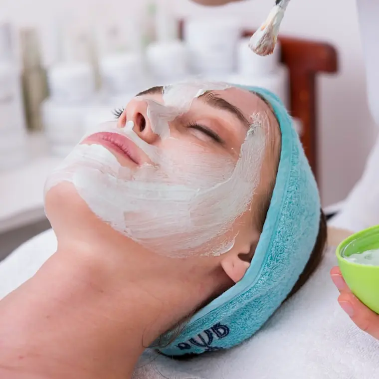 Espaço de estética acolhedor e higienizado